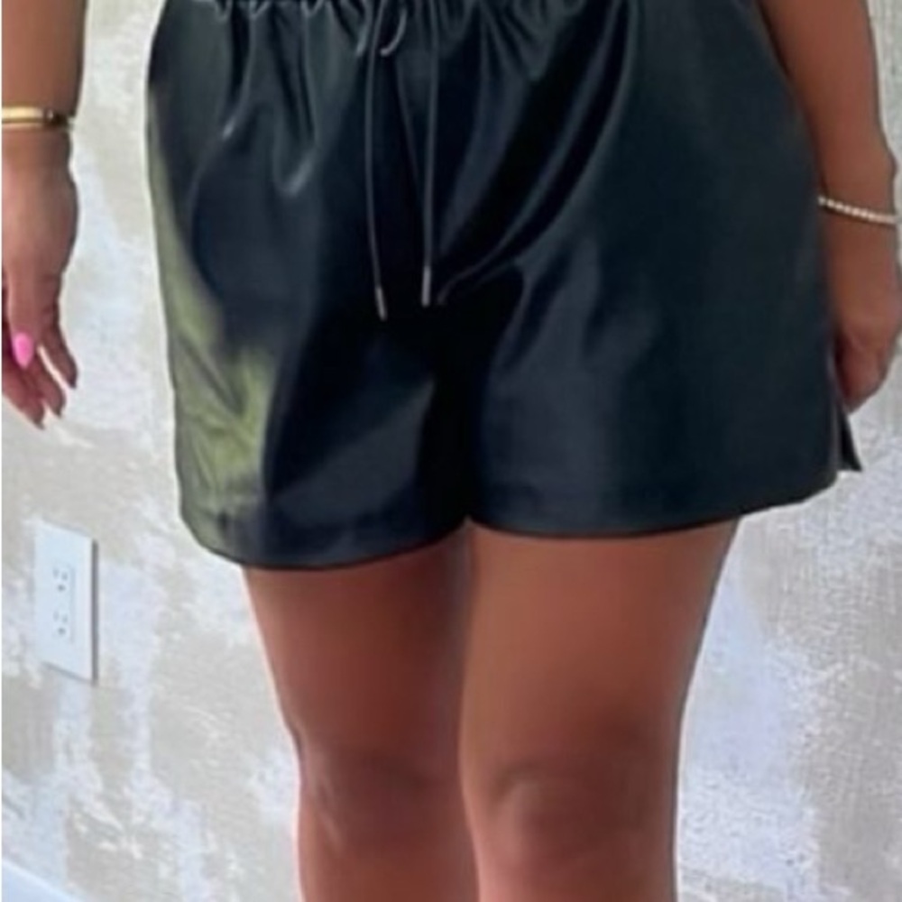 Elegant High Waist Black Women's Shorts